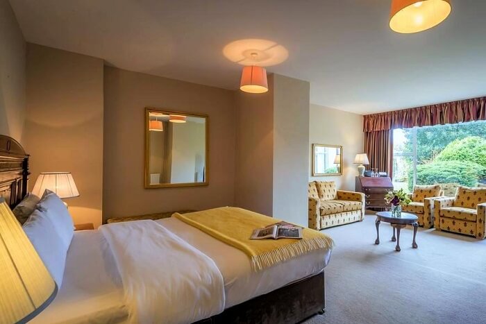 ireland homestays cover img