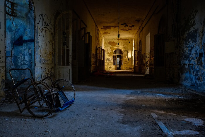 Haunted Places In New Jersey (cover)