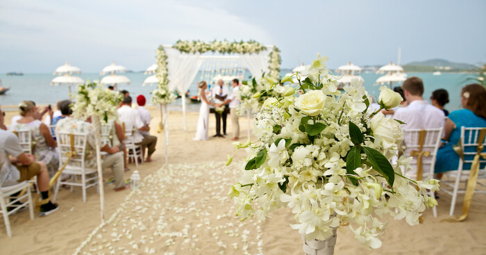 Romantic Destination Wedding in Brazil with a Lake View ⋆ Ruffled