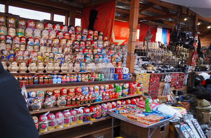 russia shopping cover image