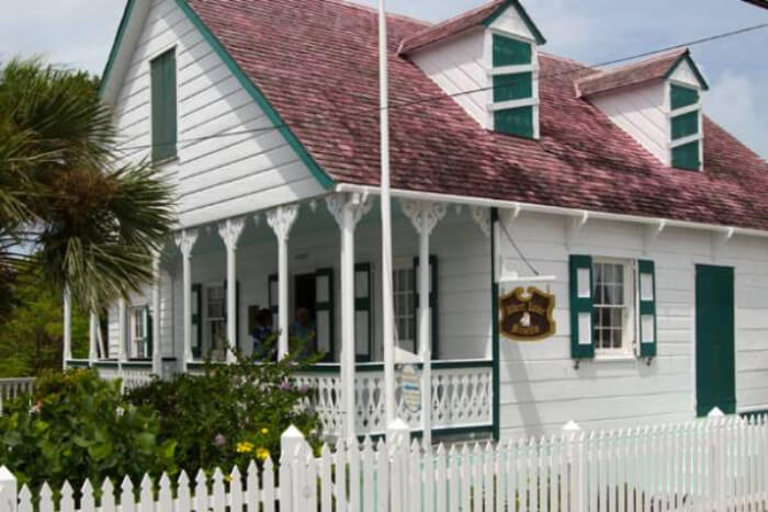 Albert Lowe Museum in Bahamas