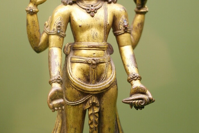 Go to the Shri Vishnu Temple to seek some blessings
