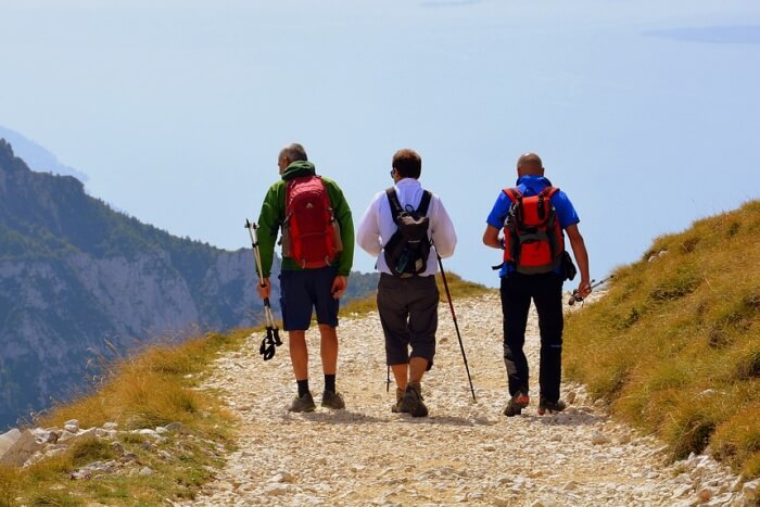 Walk Landscape Lake Excursion Trail Trekking