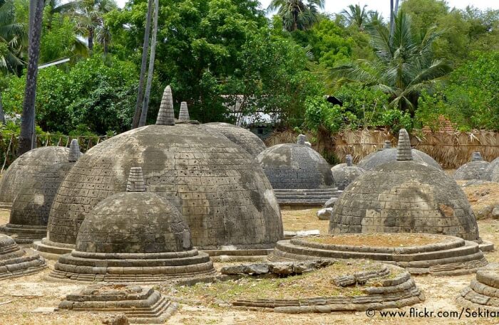 Kandarodei Temple