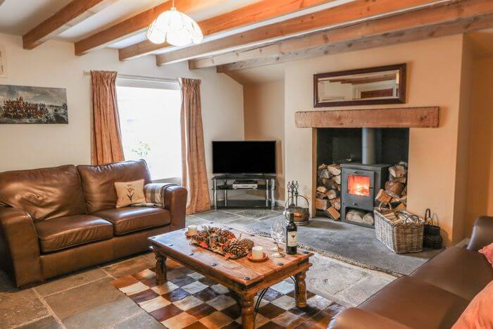 semi-detached cottage
