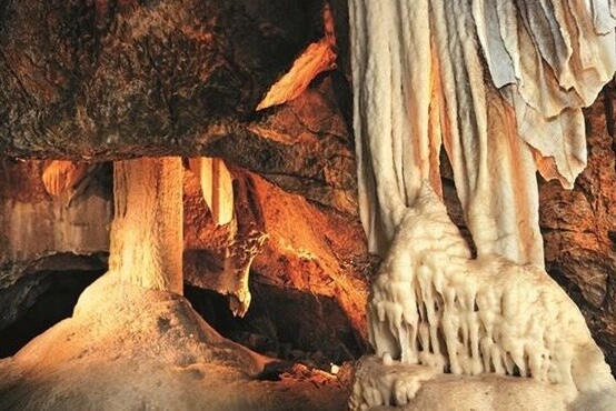 Puncava Cave