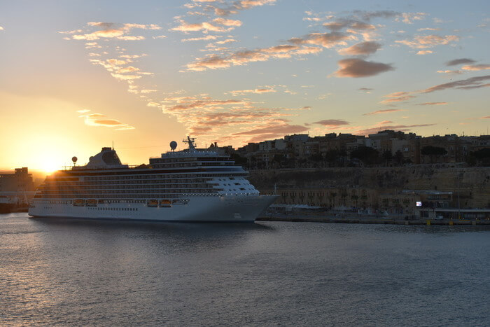 Regent Explorer