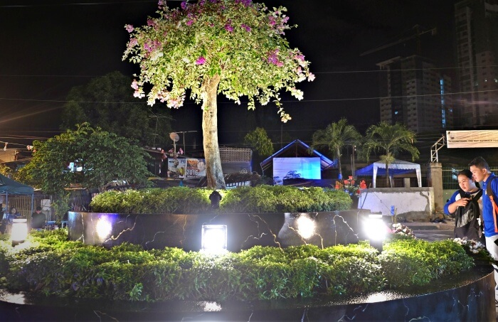 Roxas Night Market