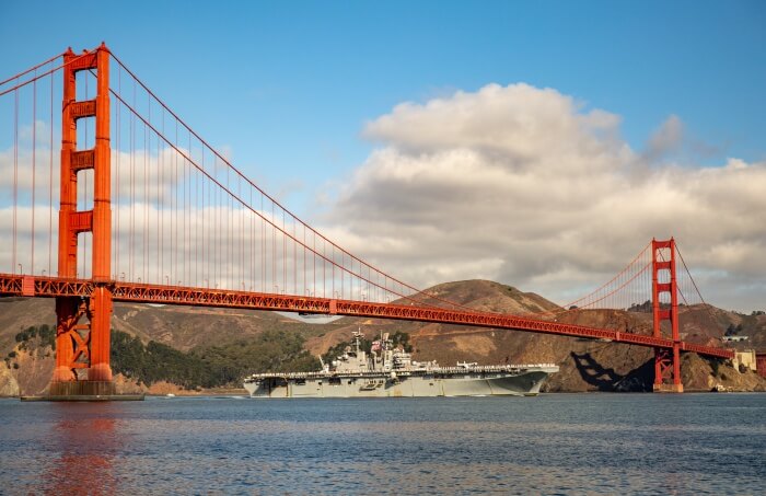 Take-a-stroll-on-the-Golden-Gate-Bridge