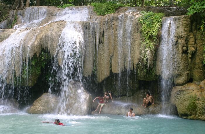 Tong Chong Fa Waterfal