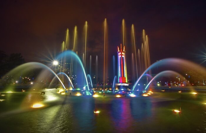 Visit the Quezon Memorial Circle to see the Quezon Memorial Shrine