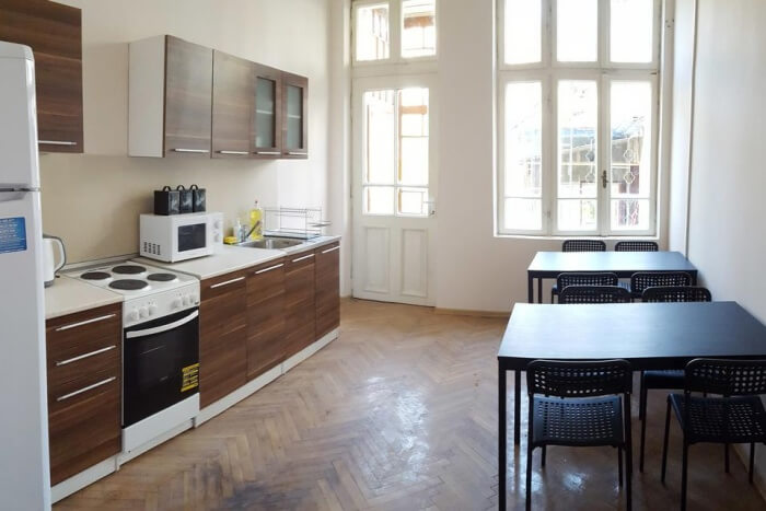 Avocado Hostel