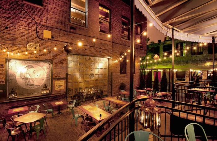 Chicago Lounge And Bar