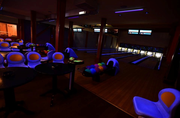 Club 300