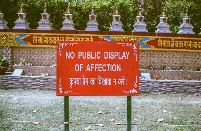 not indulge in PDA