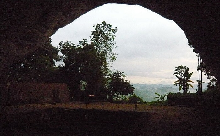 Fa Hien Caves