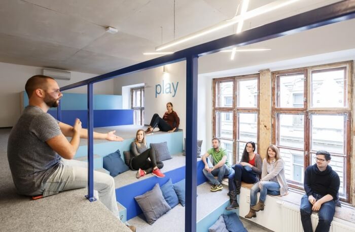 Flow Hostel
