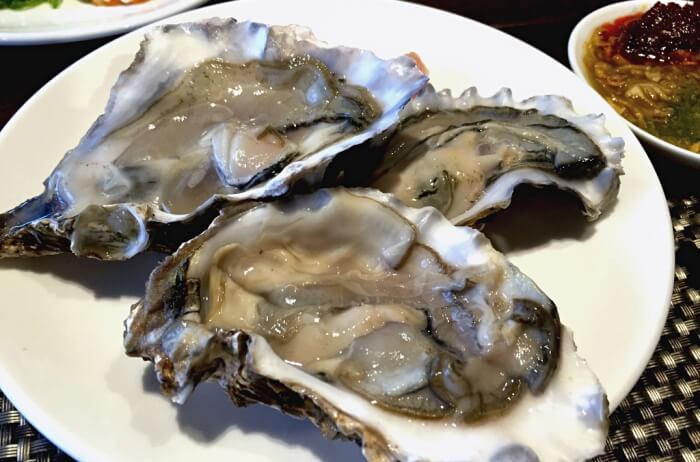 Fresh Oysters