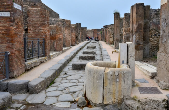 Go hiking to the Mount Vesuvius and visit Pompeii