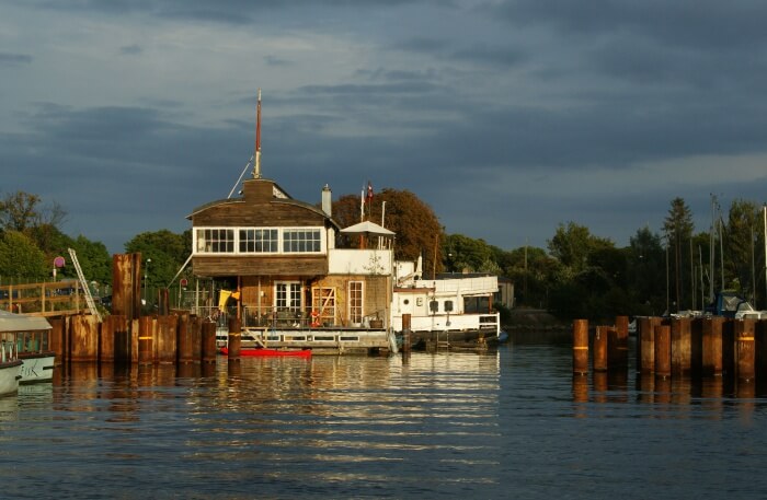 Houseboats