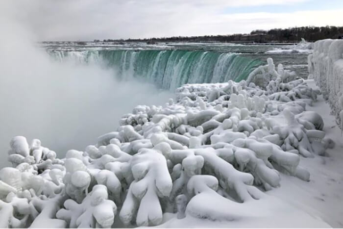 Instagram pic of frozen Niagara