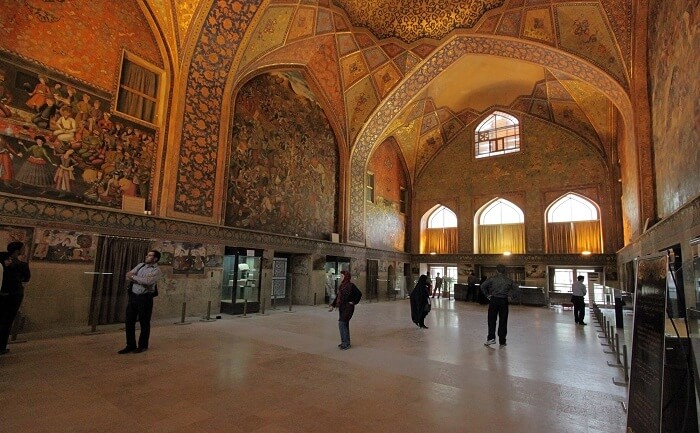 Kakh-e Chehel Soutun
