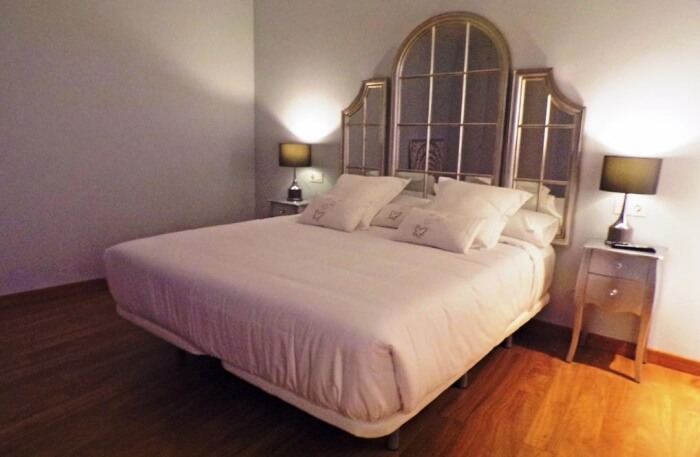 Los Amigos VIP Rooms