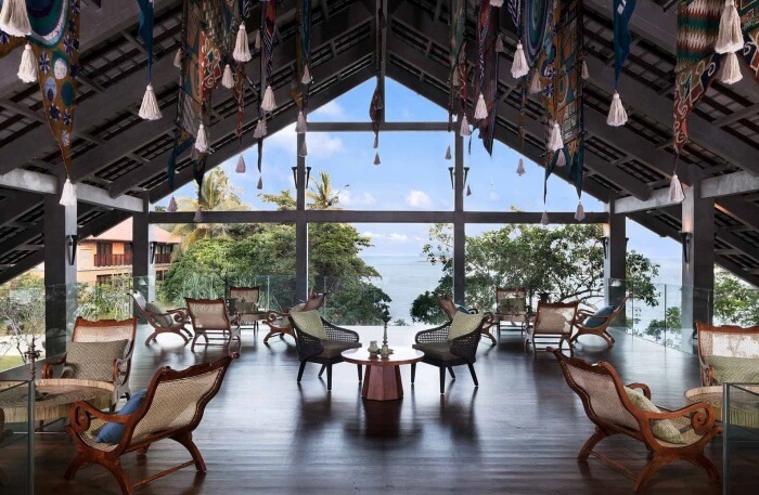 Luxurious Pvt villa In Kalutara