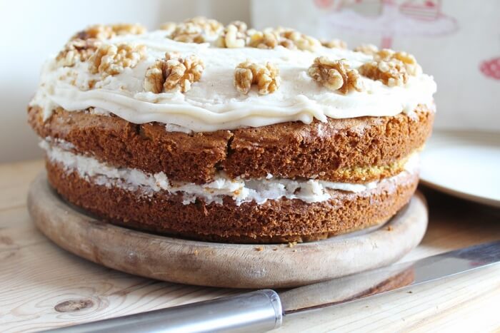 Lynn’s Cakes & Coffee