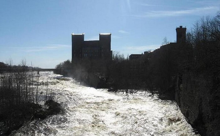 Narva Cascades