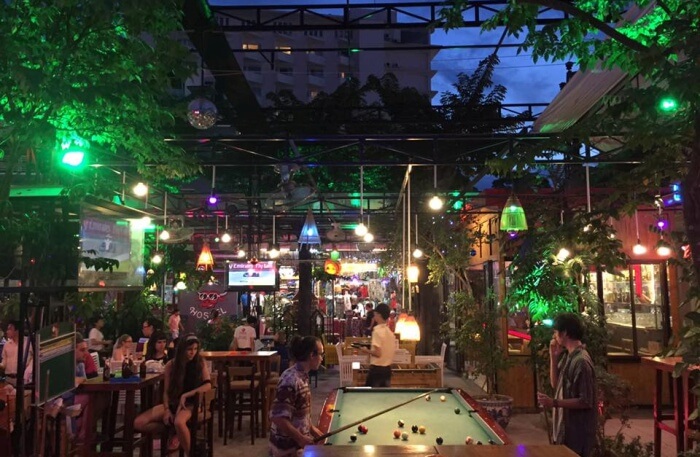 Paradise Bar Restaurant