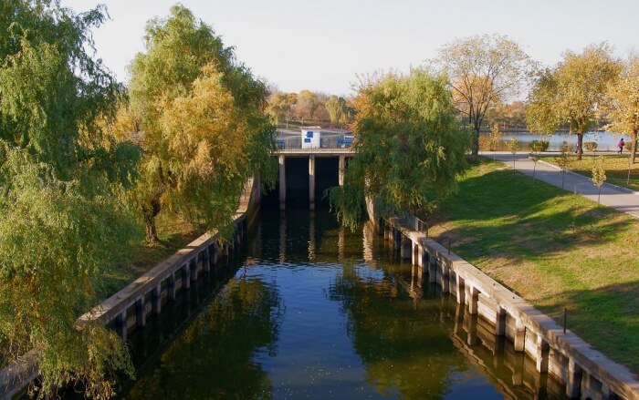 Plumbuita Lake