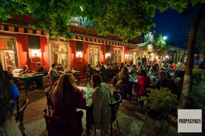 Propaganda Café
