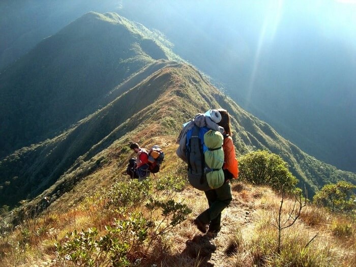 Serra Fina Crossing Trek