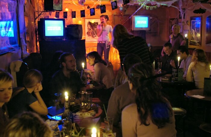 Tom Karaoke