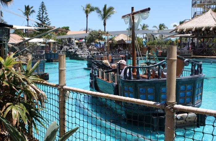 Visit-Sea-World-Gold-Coast