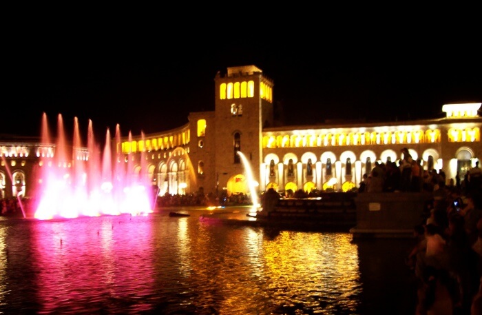 Fountains View