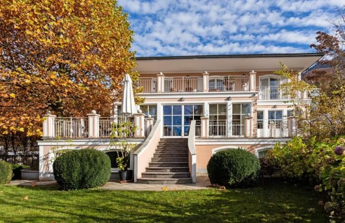 Beautiful Villa With View Over Salzburg And Pool