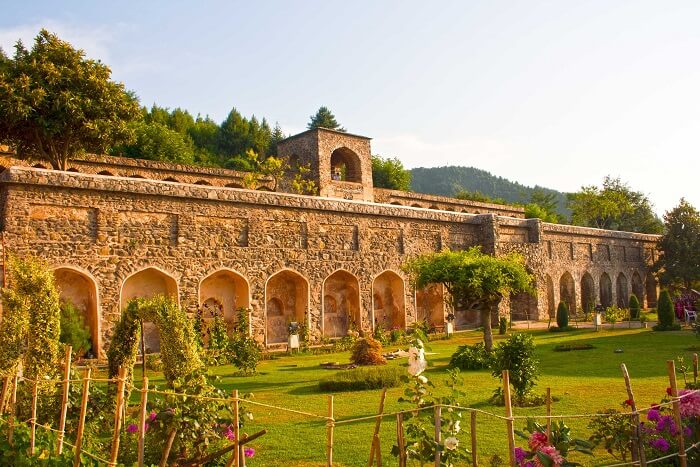 Visit Pari Mahal in Srinagar