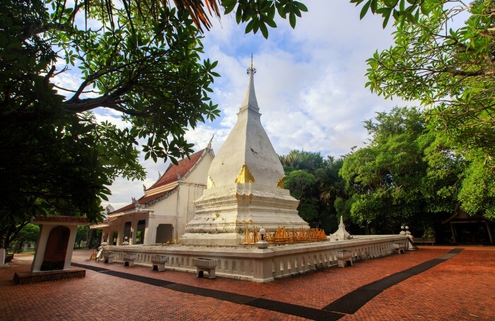 Phra That Si Songrak