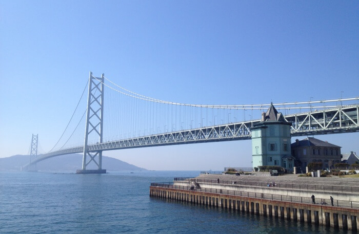 Facts Anbout Akashi Kaikyō Bridge