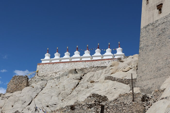 chortens at shey