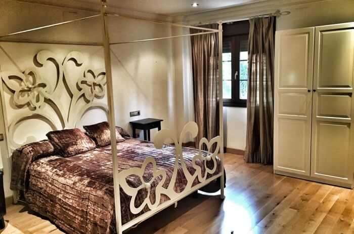 Villa Lola