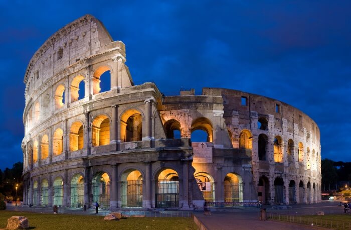 Why The Colosseum Changes Colors